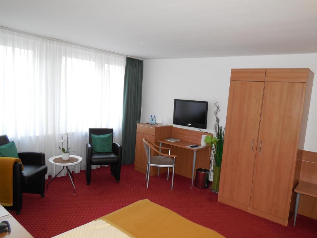 Hotel Sechzehn Leverkusen Zimmer foto