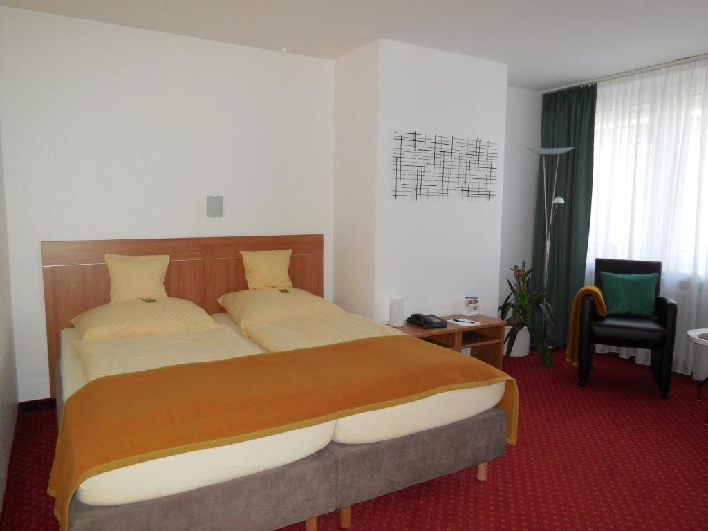Hotel Sechzehn Leverkusen Zimmer foto